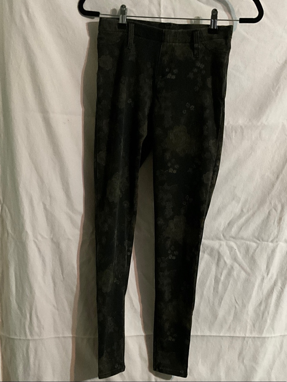 Faded Glory Black Floral Print Stretch Jeggings Women’s Sz 4/6